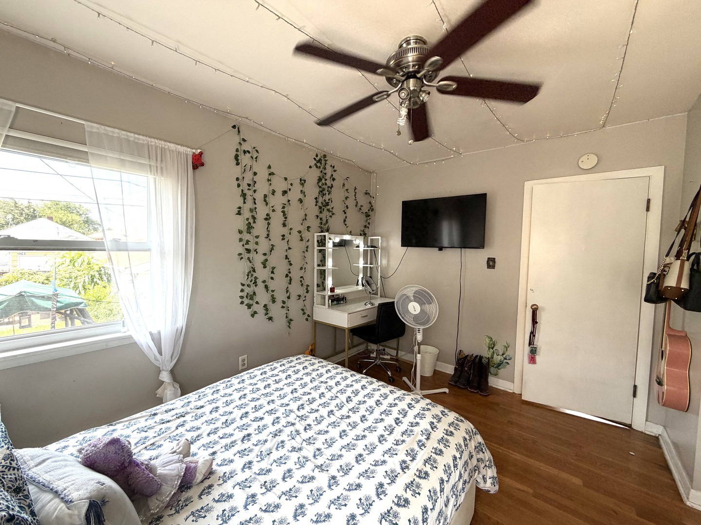 3724 S 60th Court