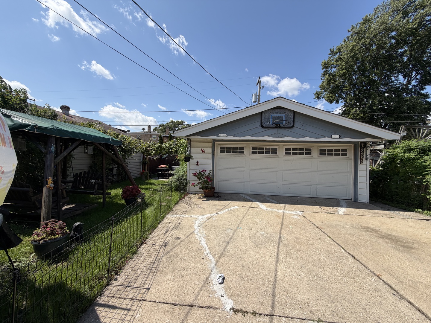 3724 S 60th Court