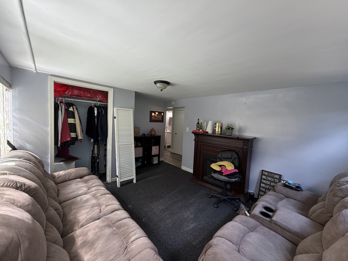 3724 S 60th Court