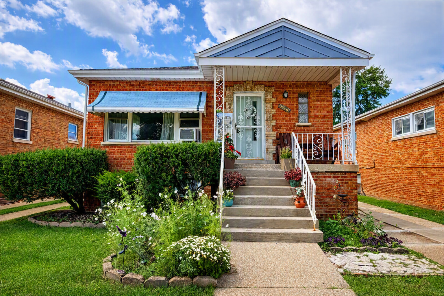 3724 S 60th Court