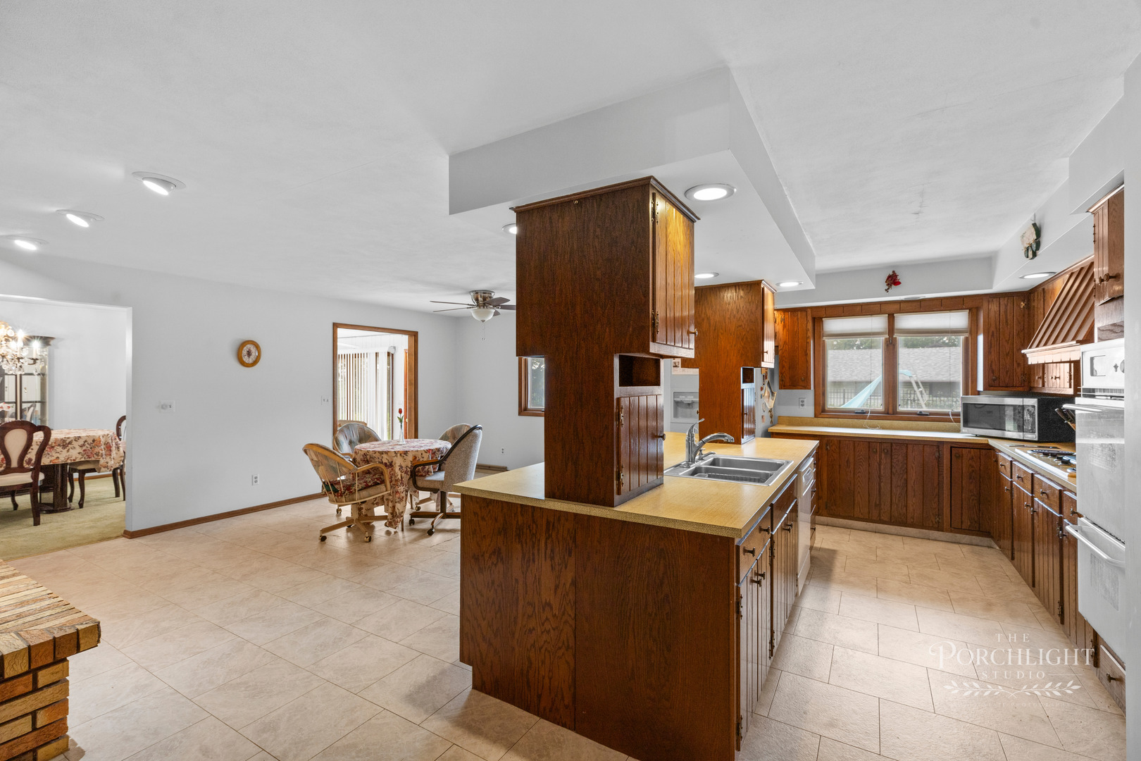 101 Countryside Lane