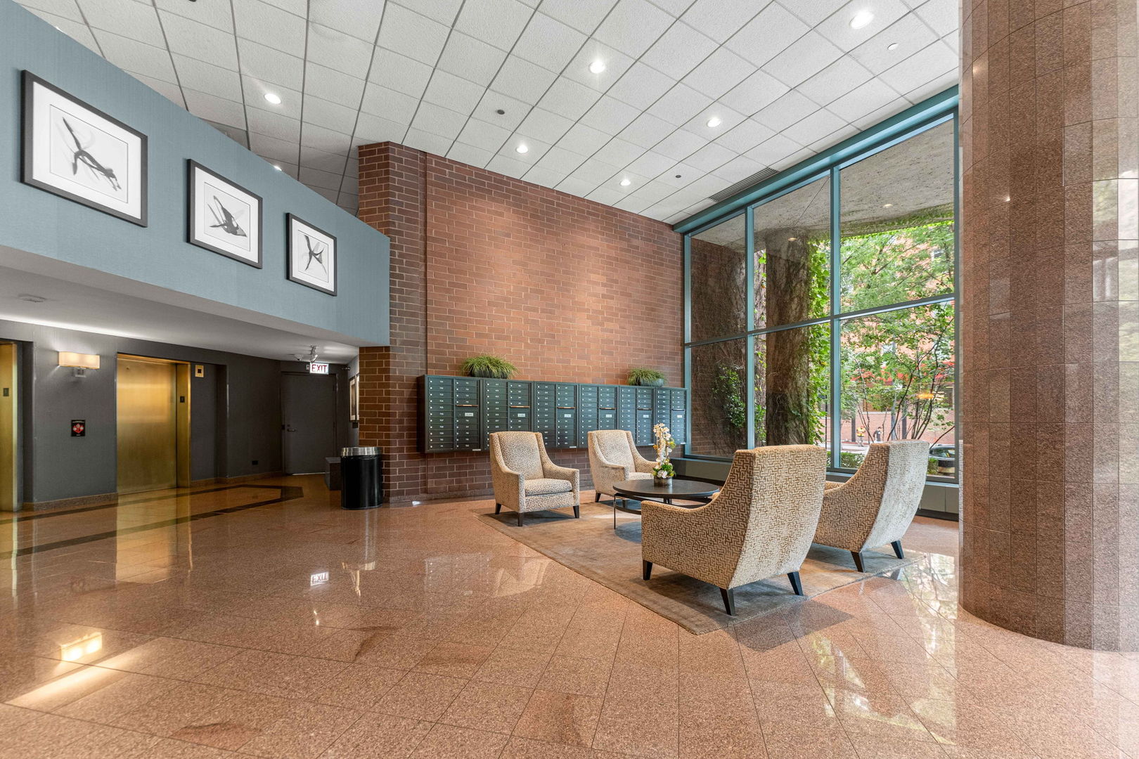 440 N Mcclurg Court Unit: 805