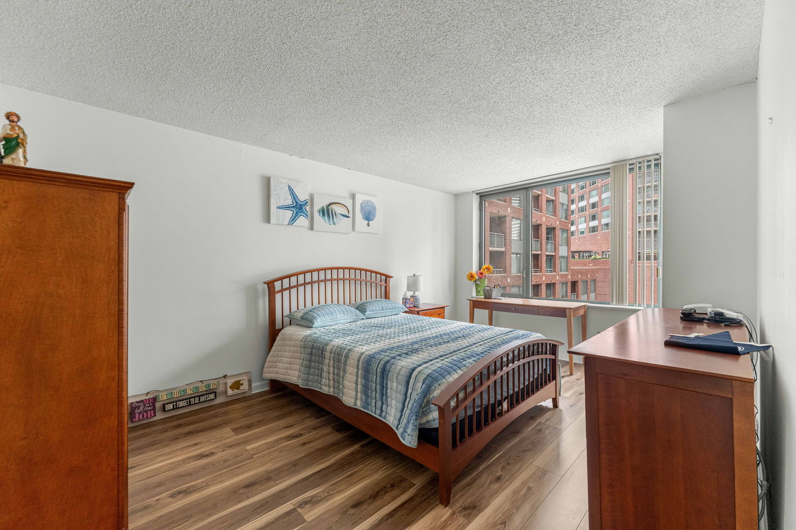 440 N Mcclurg Court Unit: 805