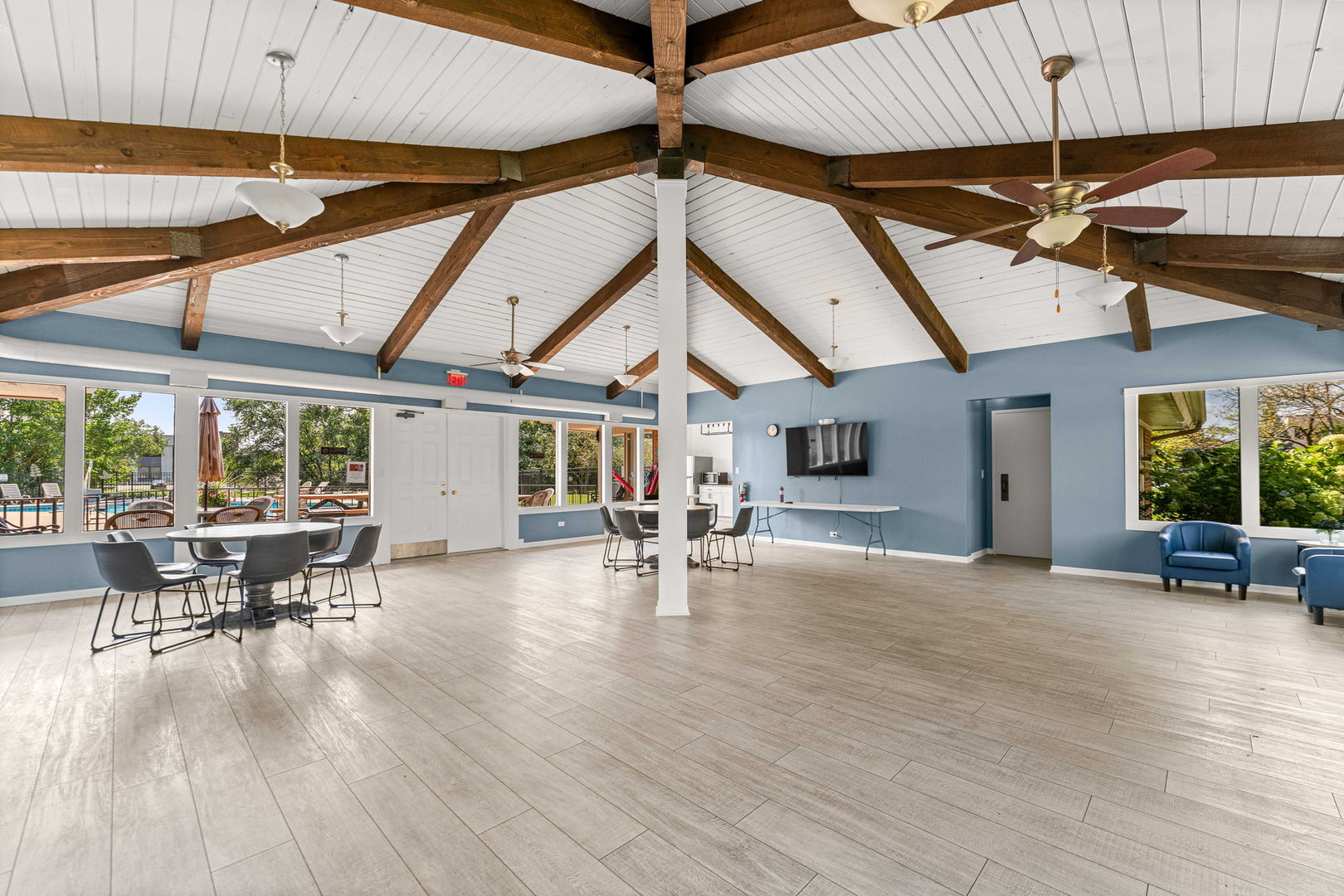 2000 Saint Regis Drive Unit: 7D