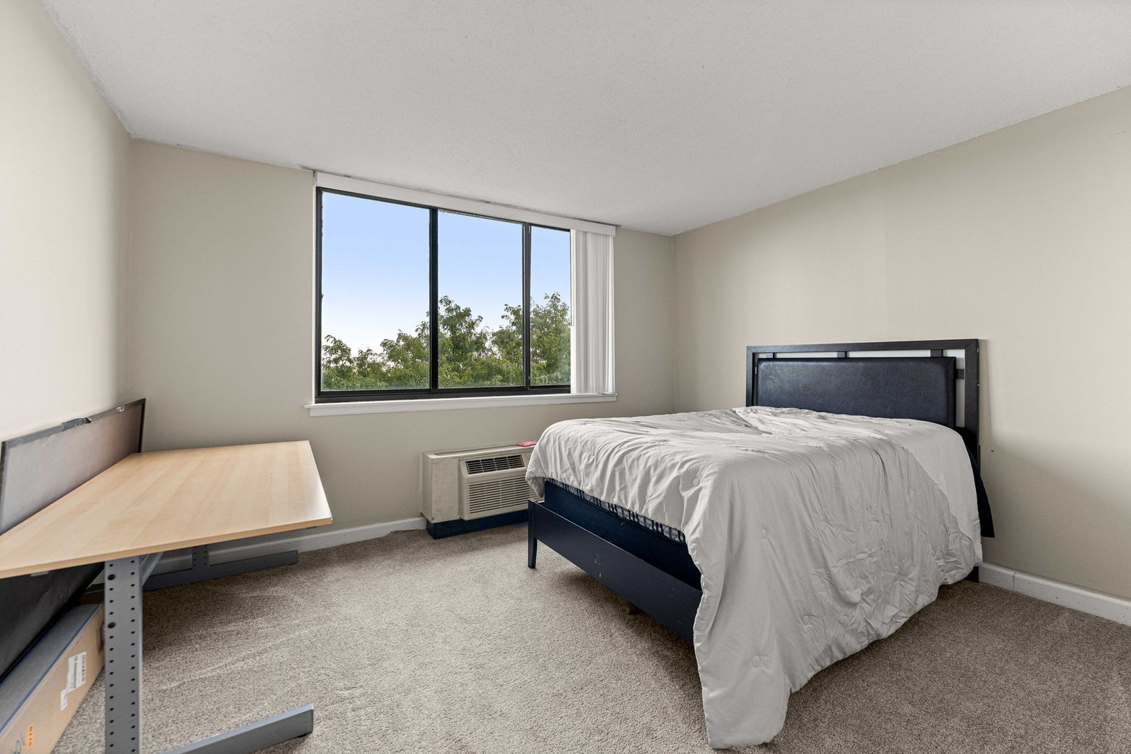 2000 Saint Regis Drive Unit: 7D