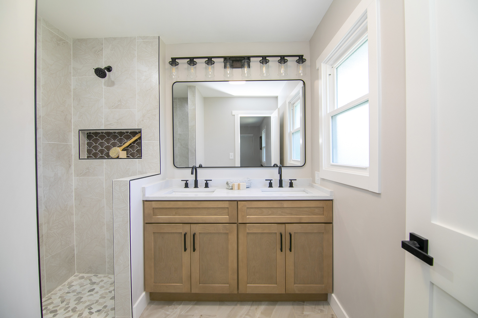 1413 Delmar Drive