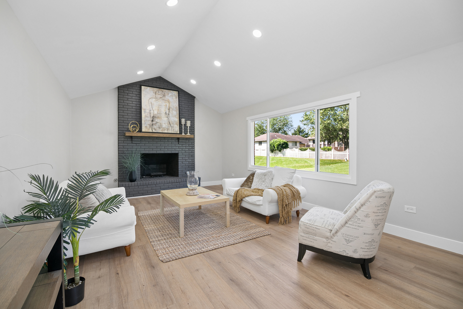 1413 Delmar Drive