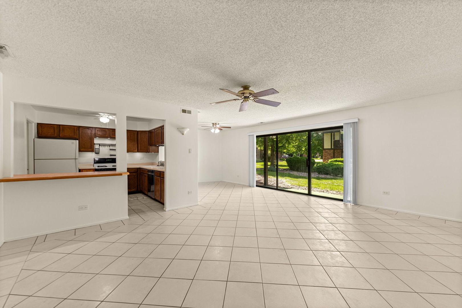 8245 Poplar Lane Unit: 5B