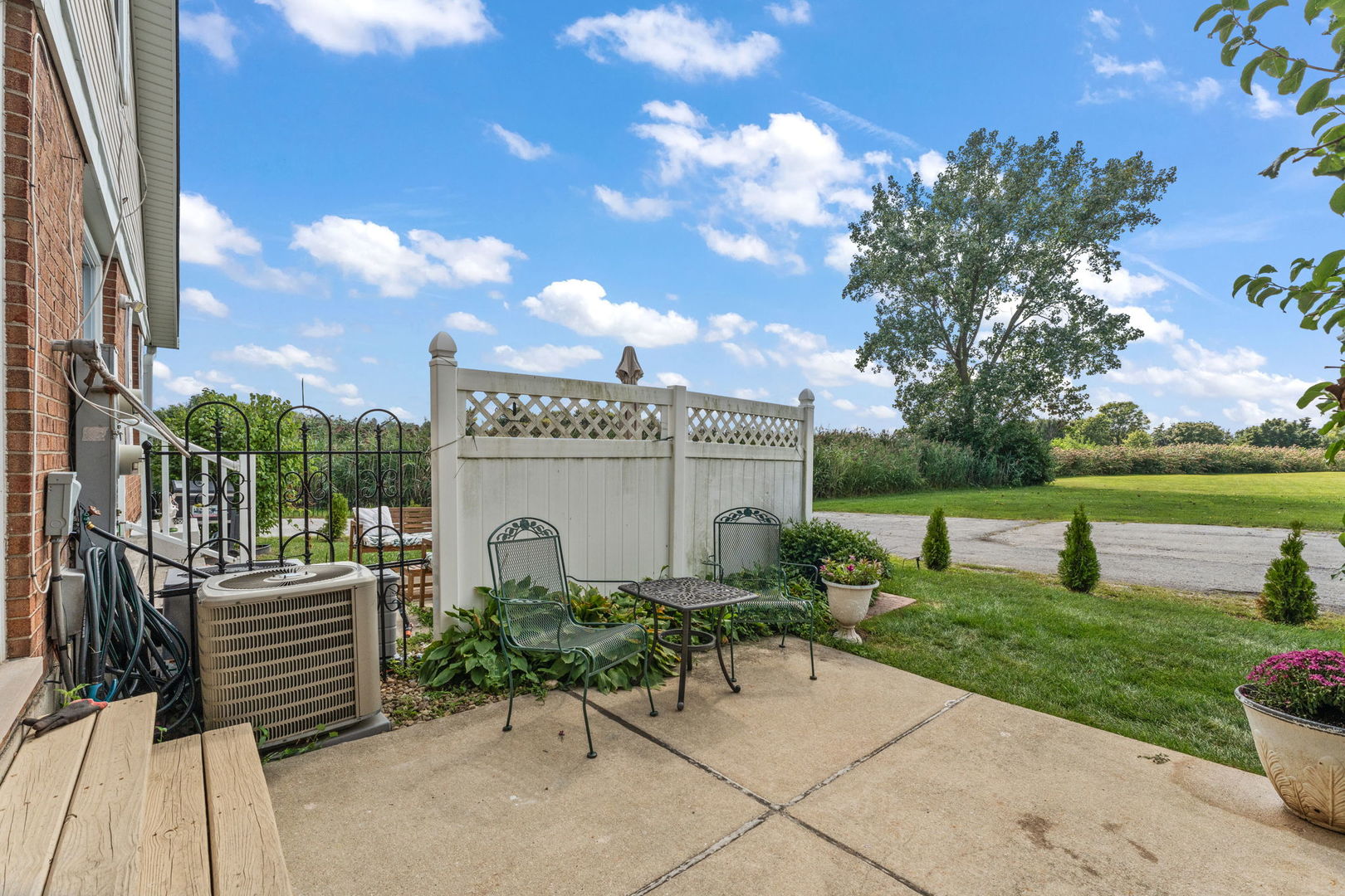 9315 W 142nd Street Unit: 102