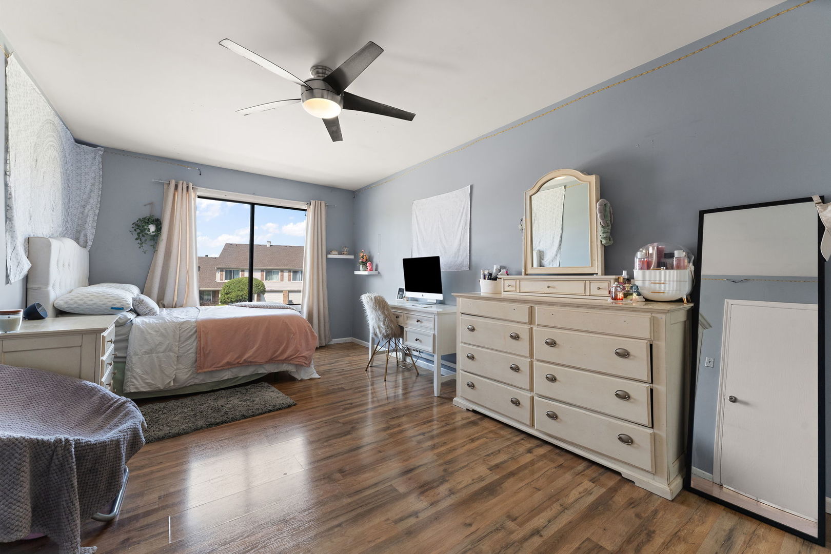 9315 W 142nd Street Unit: 102
