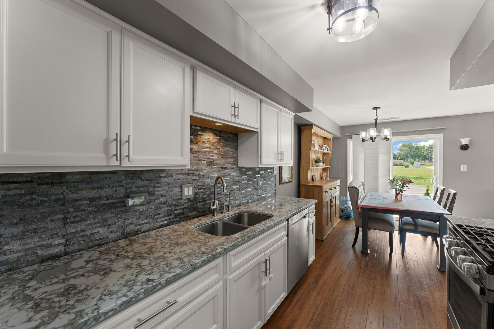 9315 W 142nd Street Unit: 102