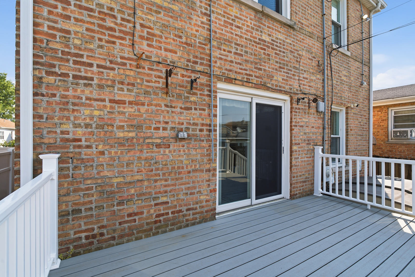 3718 W 67th Place