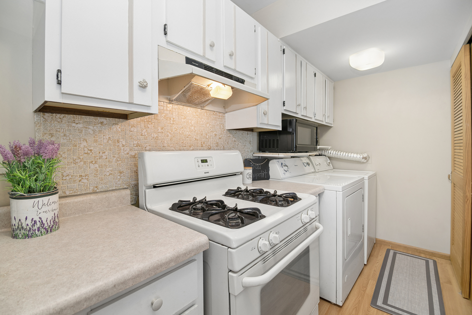 7744 W Jefferson Court Unit: 16