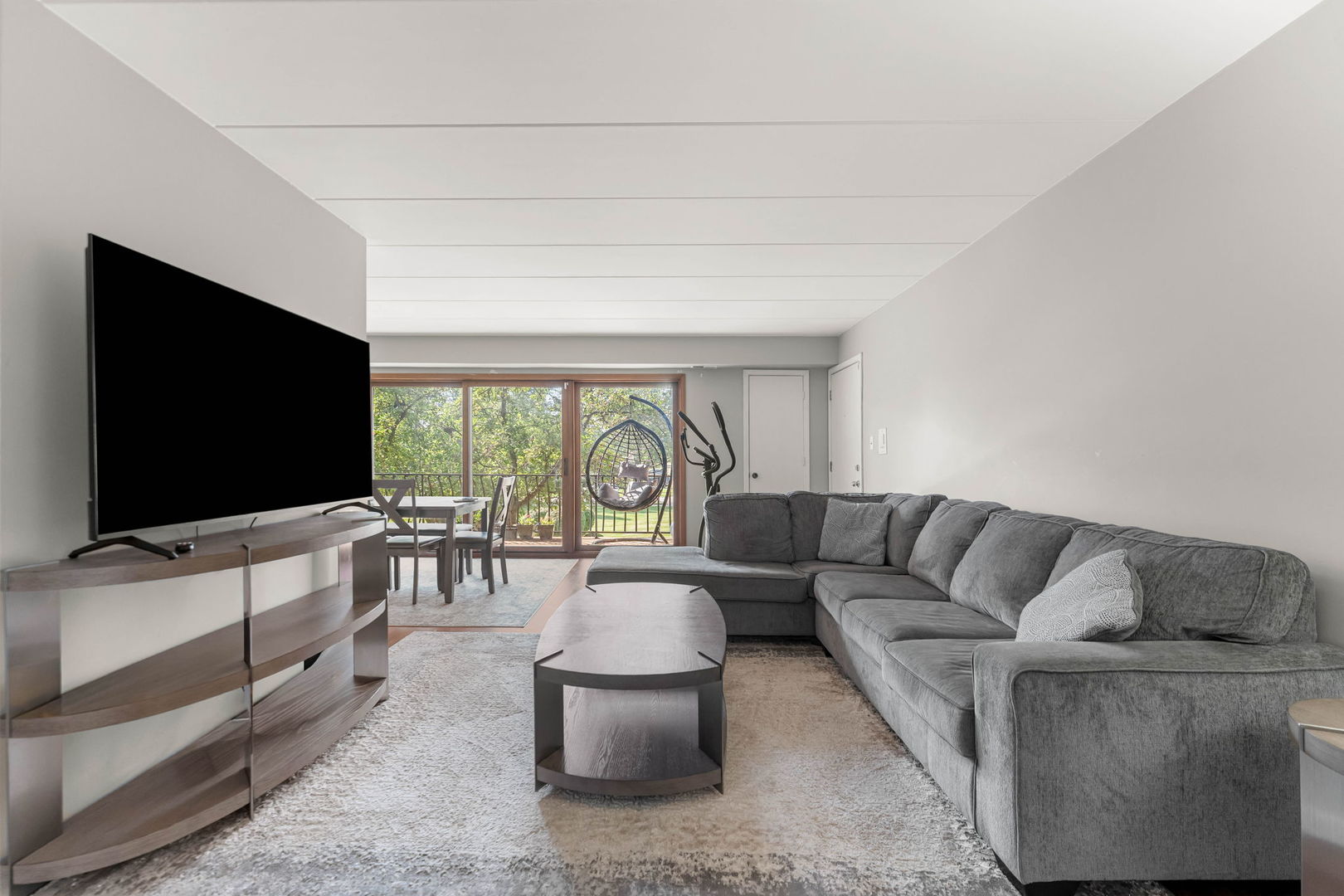8804 W 140th Street Unit: 2C