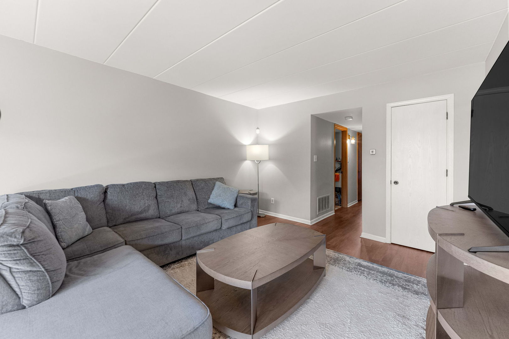 8804 W 140th Street Unit: 2C