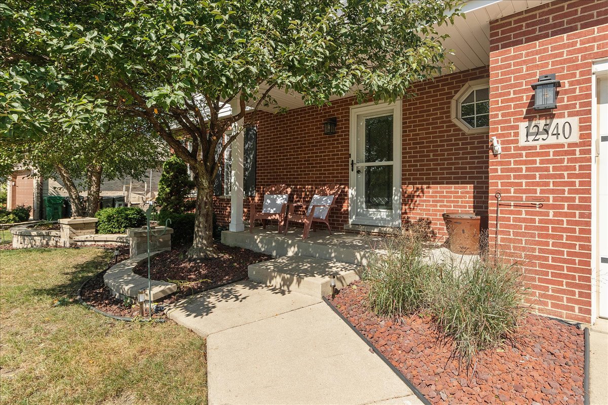 12540 W HAMPSHIRE Lane