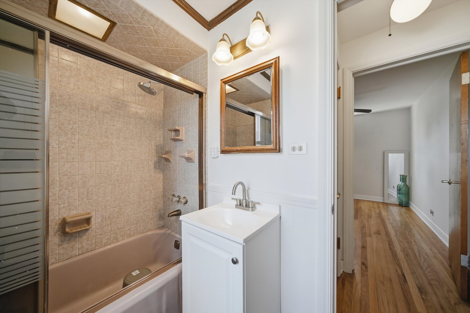 2203 13th Avenue S Unit: 11A