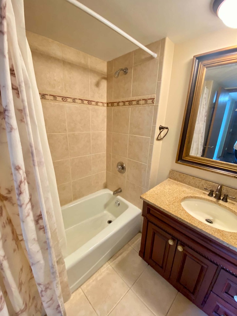 13933 LARAMIE Avenue Unit: 217