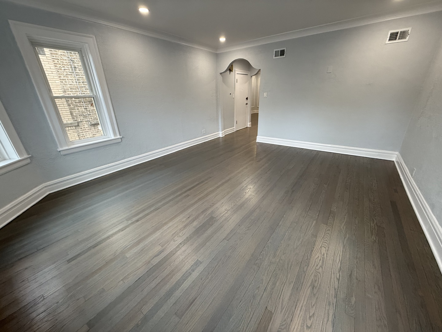 2827 W Lunt Avenue Unit: 1