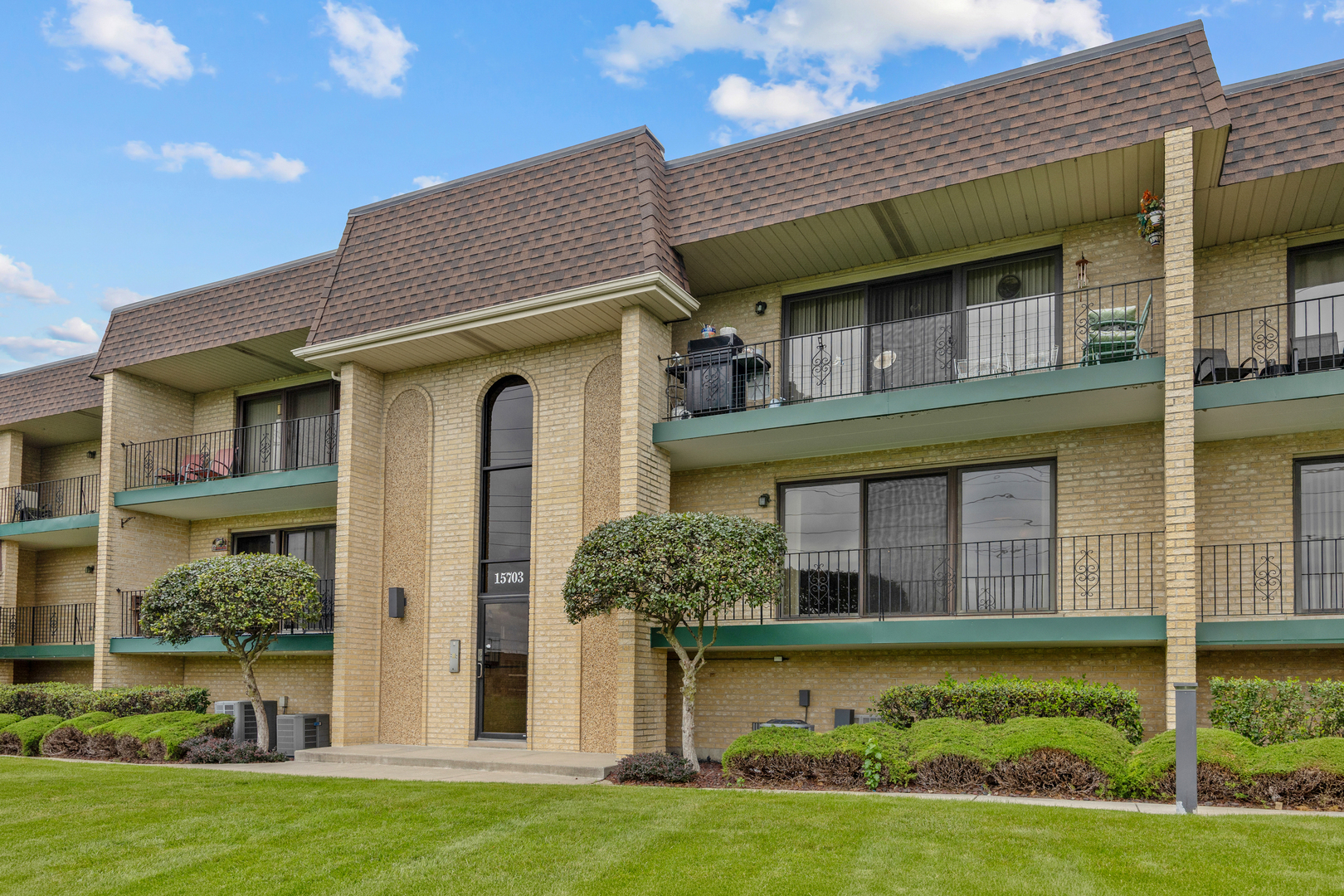 15703 S Sunset Ridge Court Unit: 1N