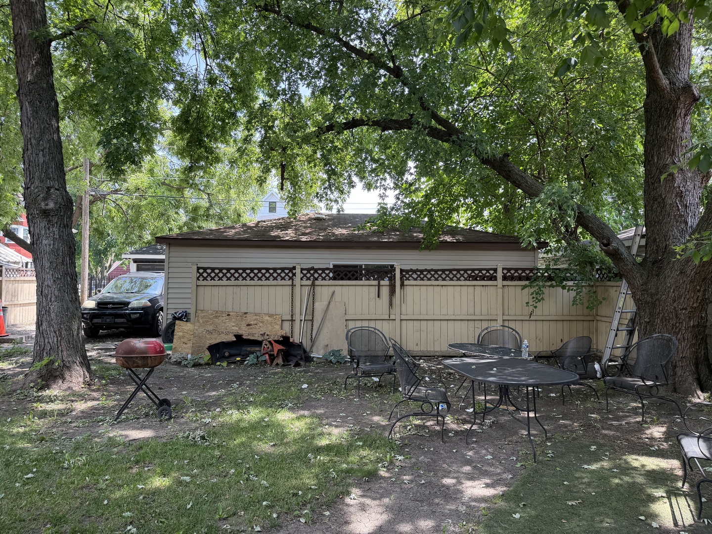 209 S 19th Avenue