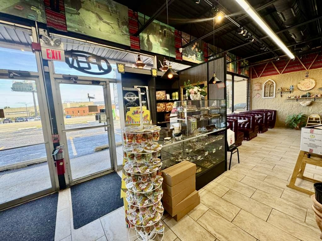 8031 W 87th Street