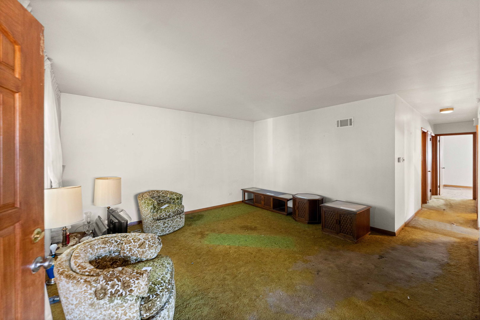 630 De Angelis Court