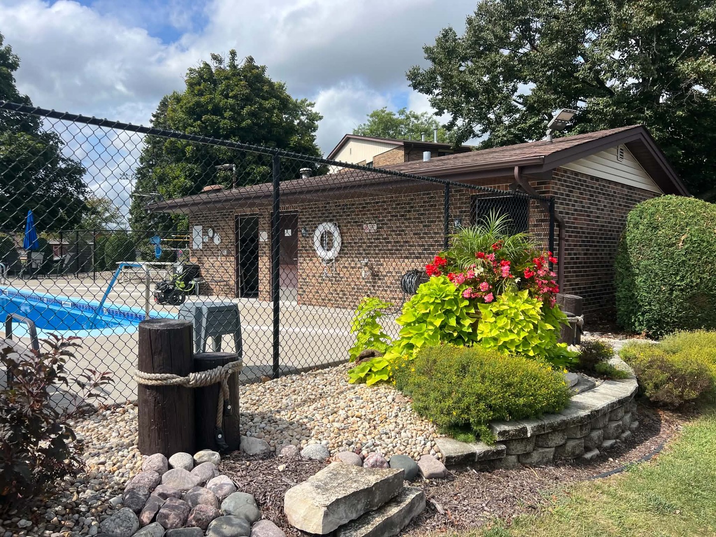 13933 LARAMIE Avenue Unit: 217