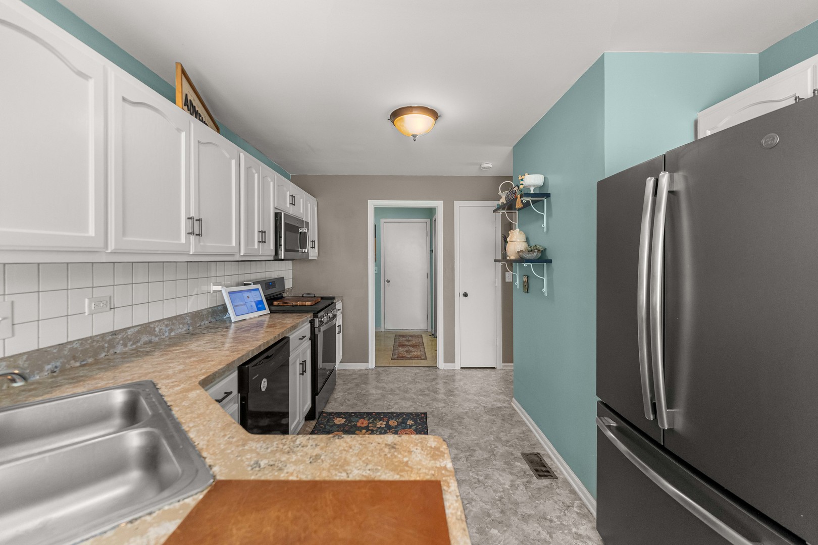 8229 Pecan Place