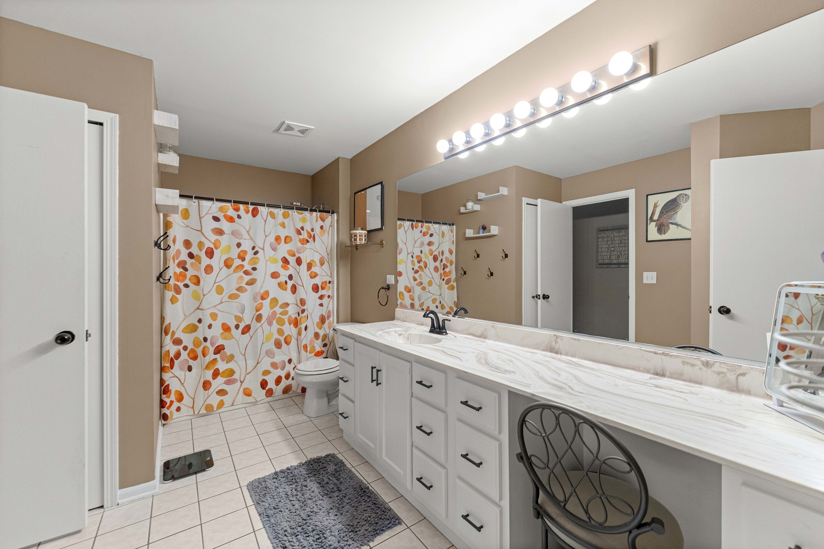 8229 Pecan Place