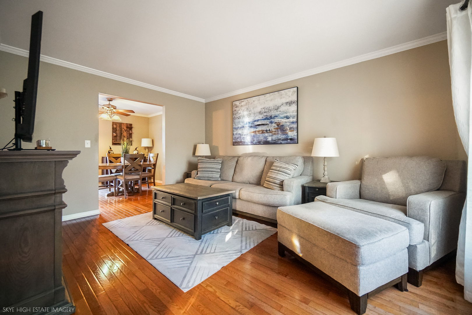 427 Glenys Drive