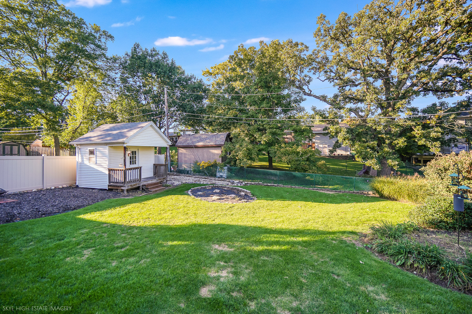 427 Glenys Drive