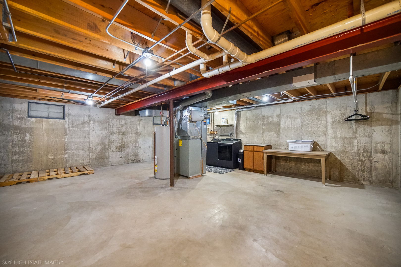 427 Glenys Drive