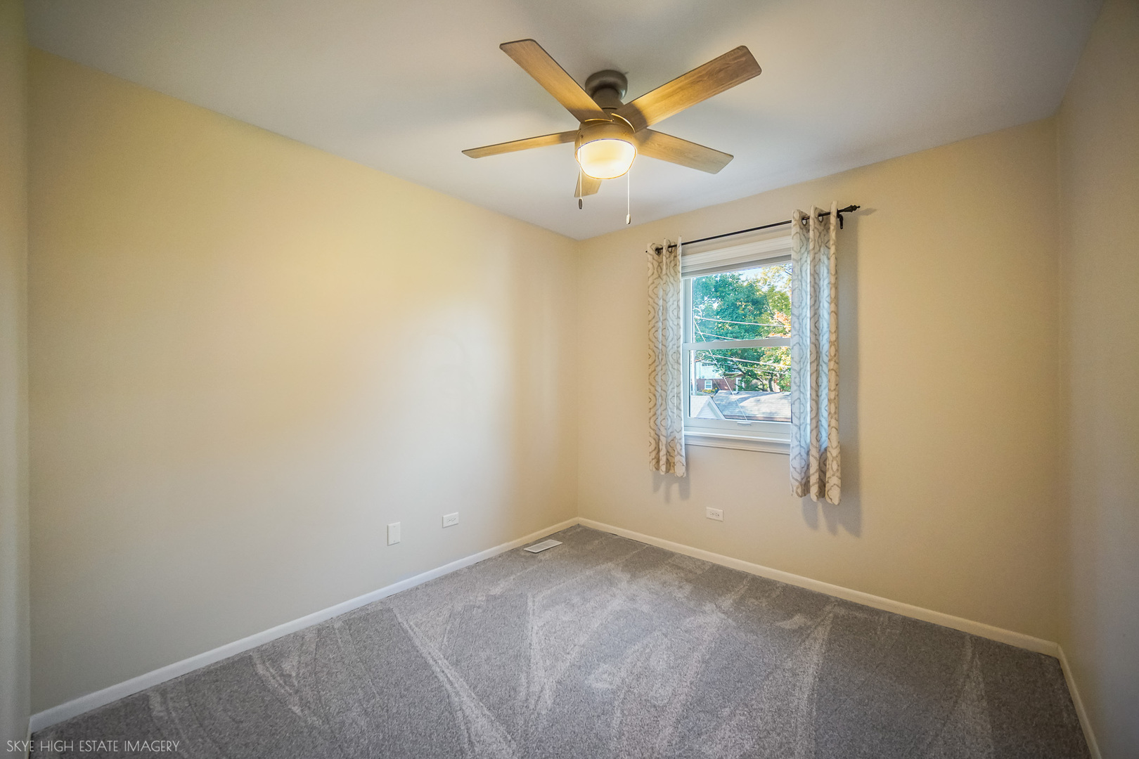 427 Glenys Drive