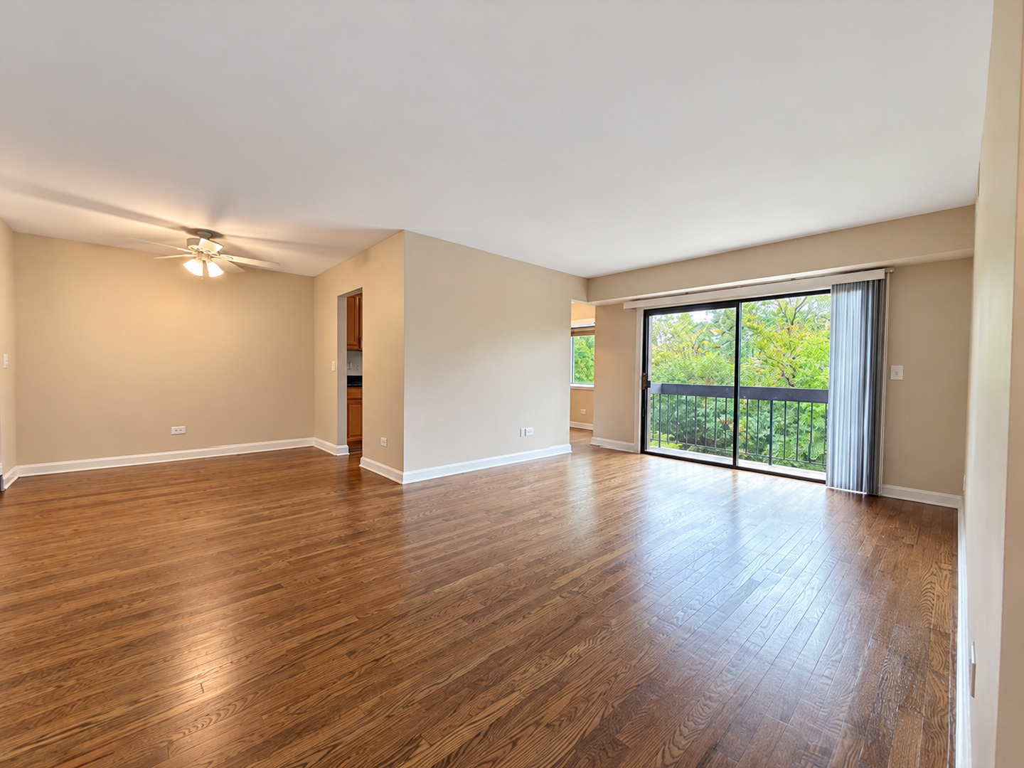 6820 Joliet Road Unit: 9