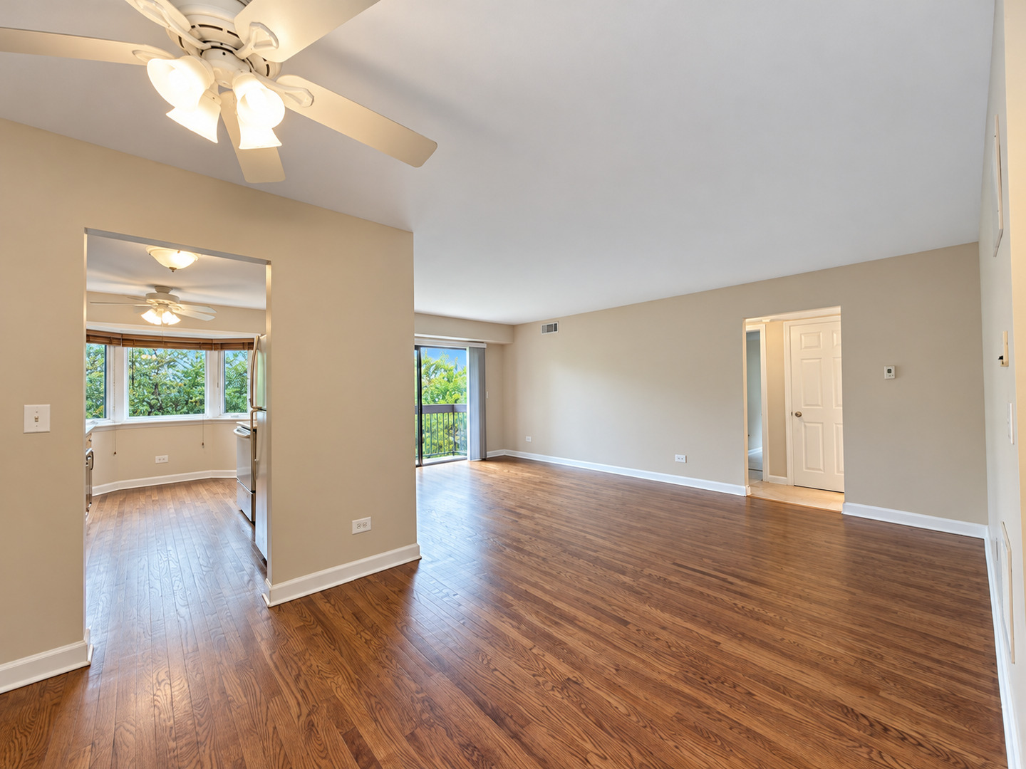 6820 Joliet Road Unit: 9