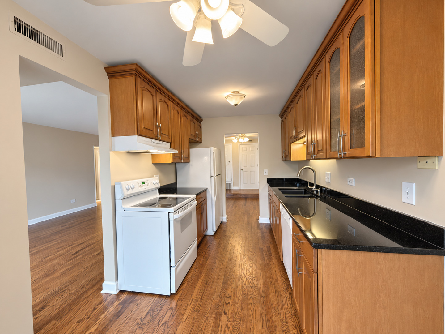 6820 Joliet Road Unit: 9