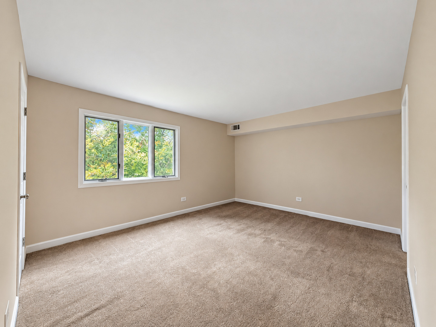 6820 Joliet Road Unit: 9