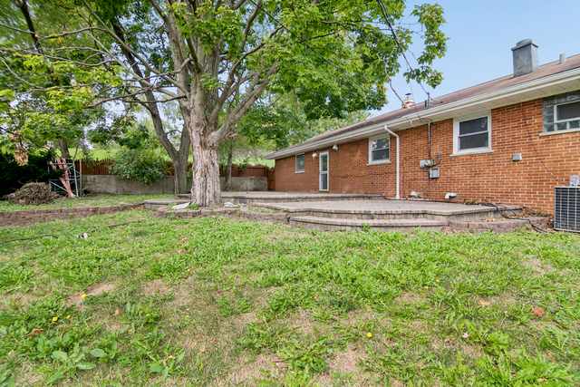 8021 W 91st Street
