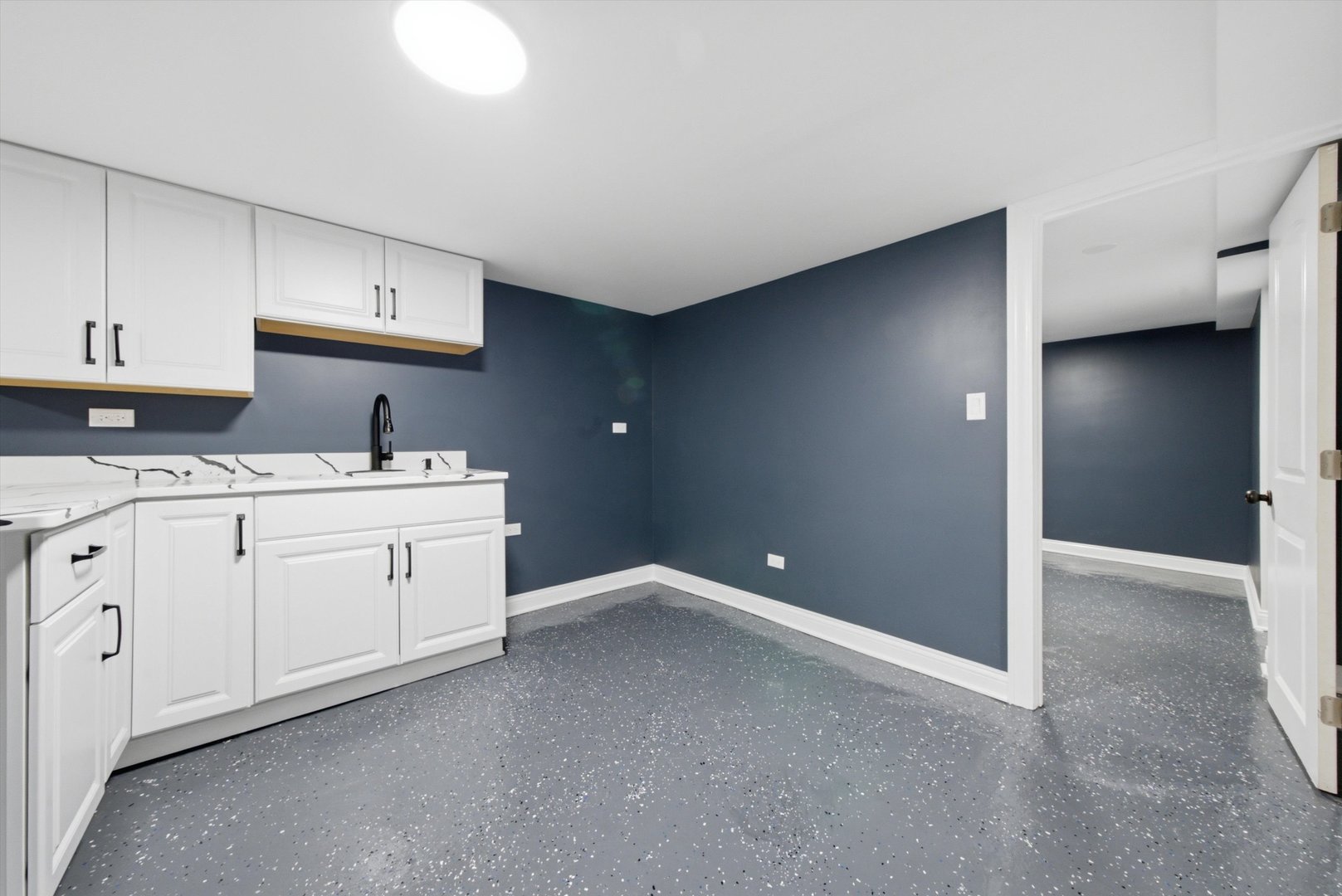 3315 W 61st Street