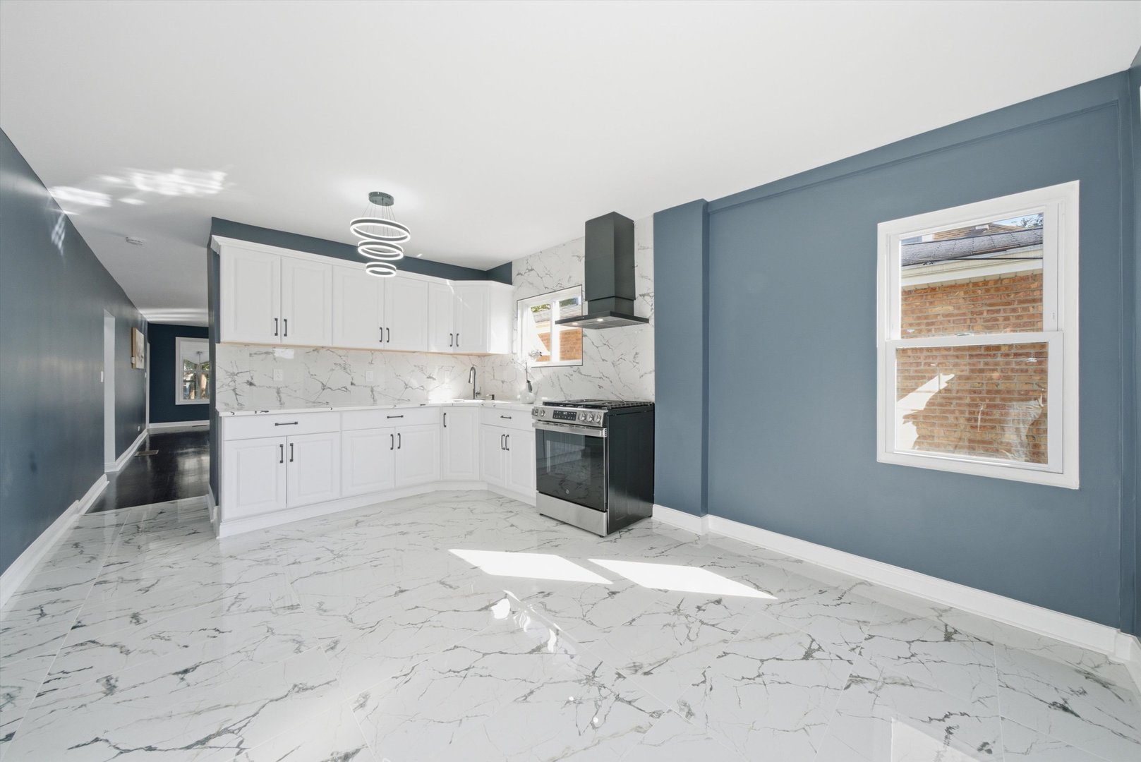 3315 W 61st Street