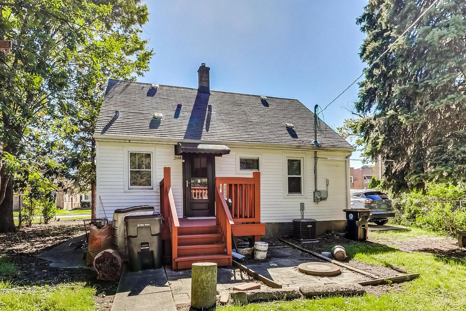 3607 Adams Street