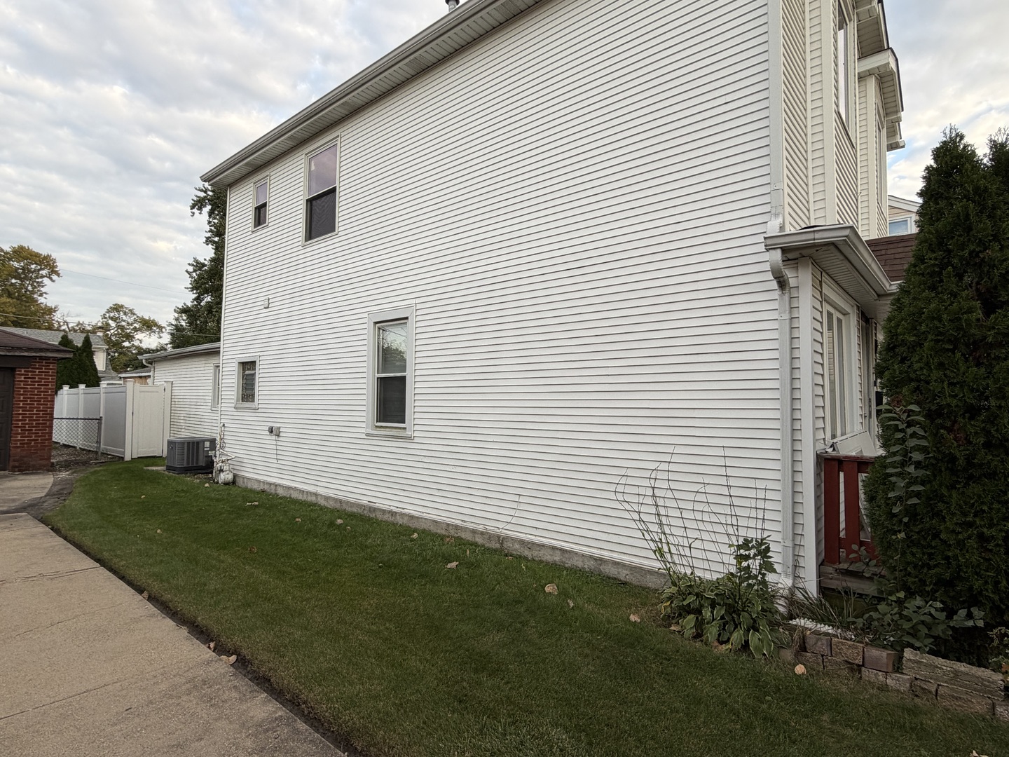 4115 Wesley Terrace