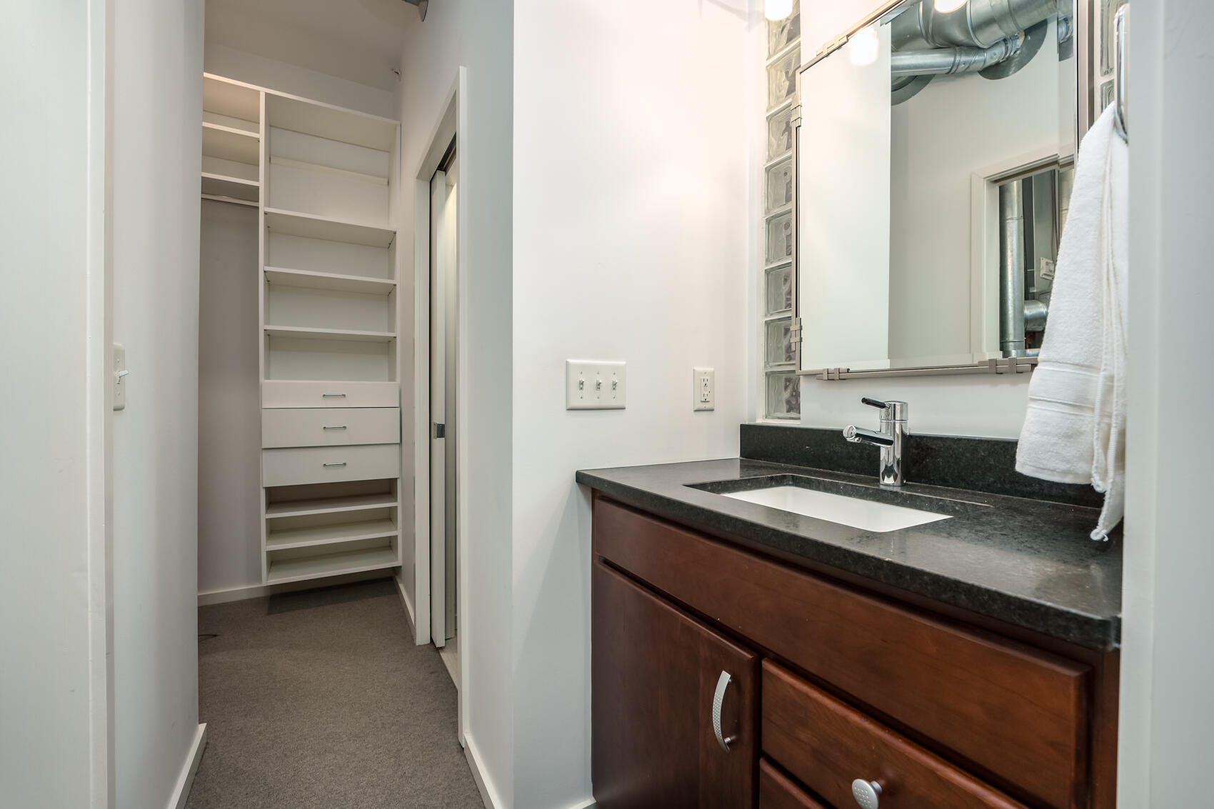 222 N Kalamazoo Mall Unit: 260