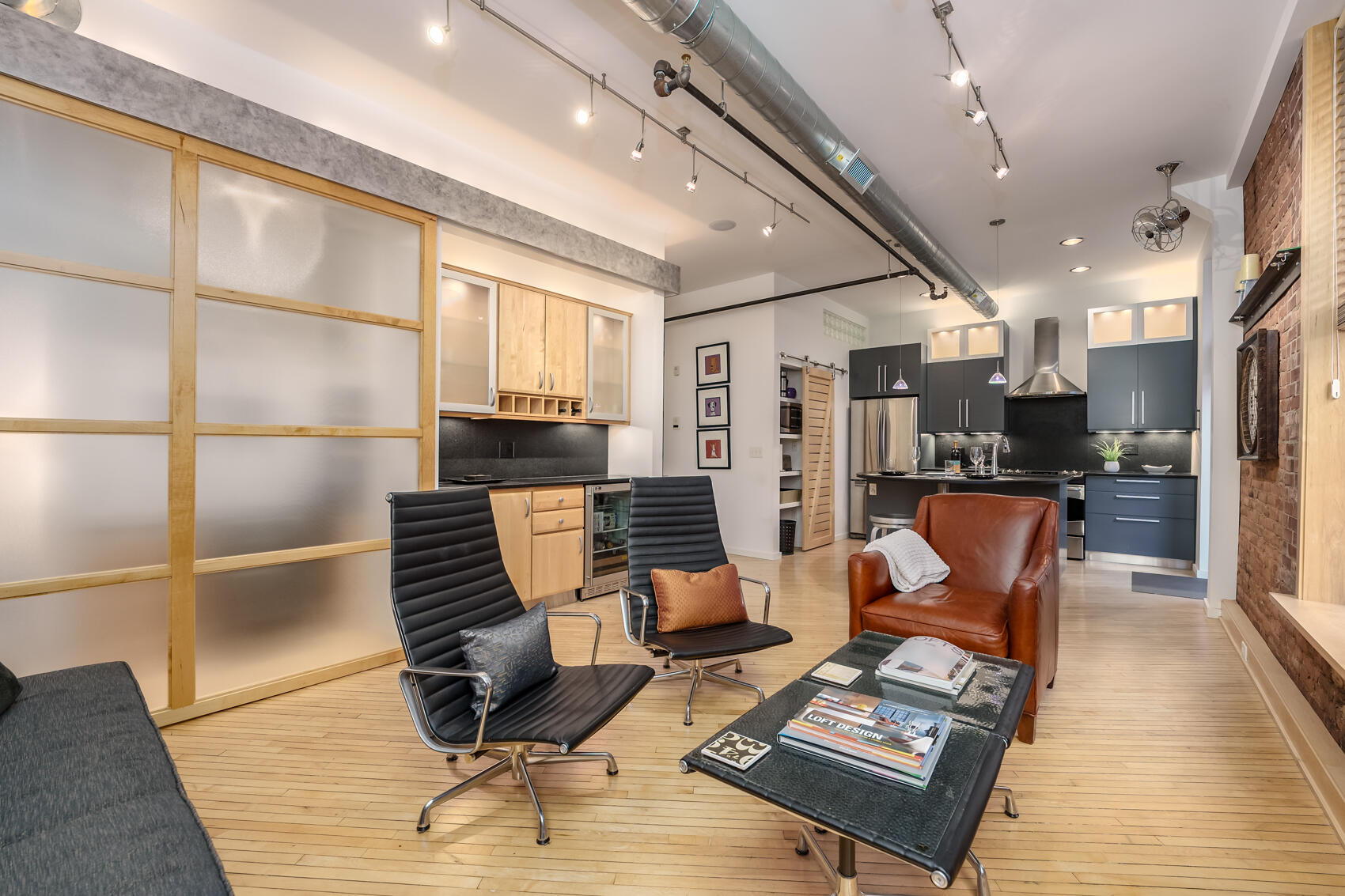 222 N Kalamazoo Mall Unit: 260