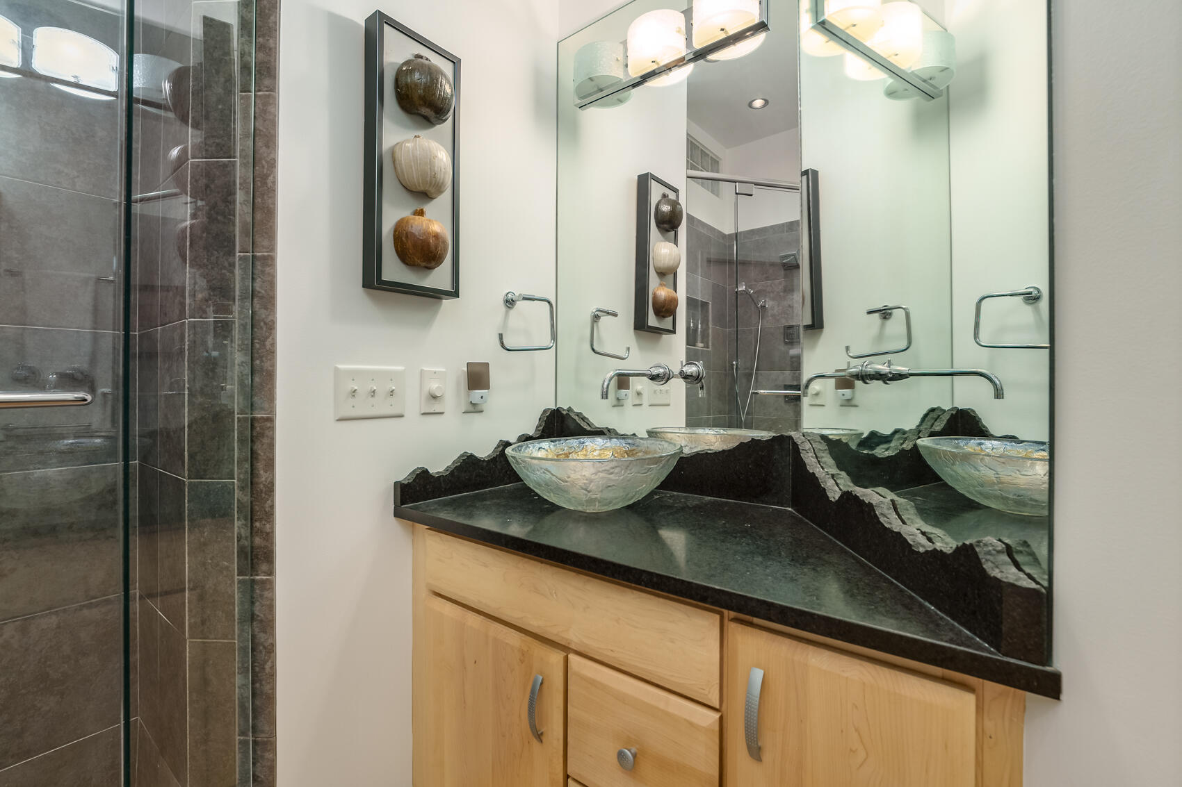 222 N Kalamazoo Mall Unit: 260