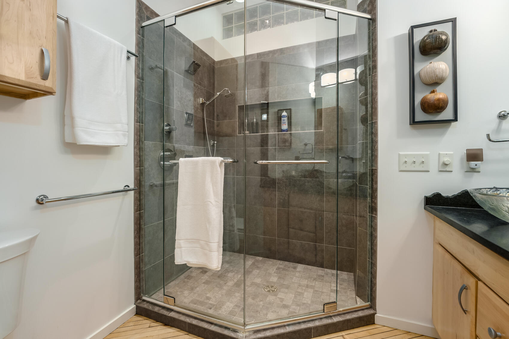 222 N Kalamazoo Mall Unit: 260