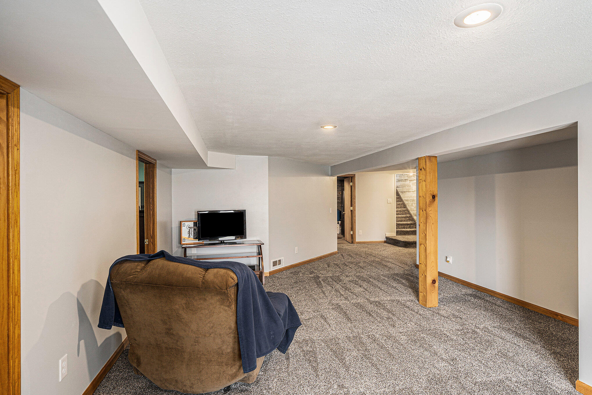 1099 1/2 Oliverda Road
