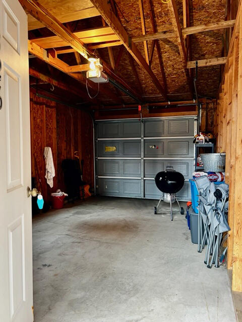 326 Singapore Court, 18