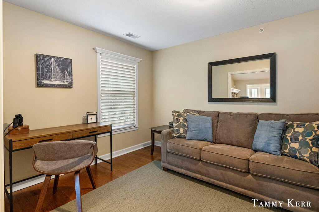 326 Singapore Court, 18